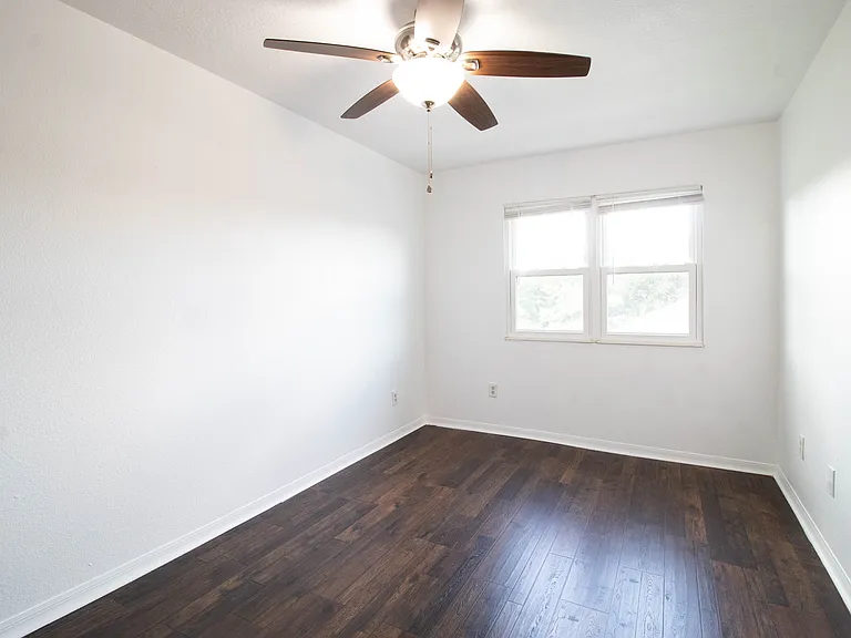 275 Mango Dr #A — Photo 18