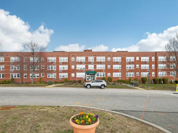 101 Second Street #B1, Garden City, NY 11530