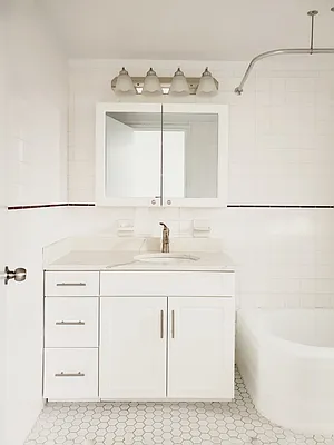 Rented by Corcoran | media 7