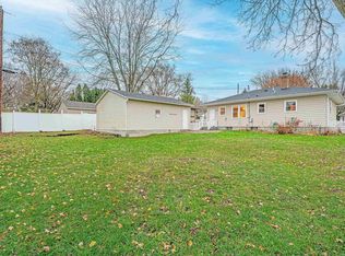 1526 ARIZONA Pass, Madison, WI 53704