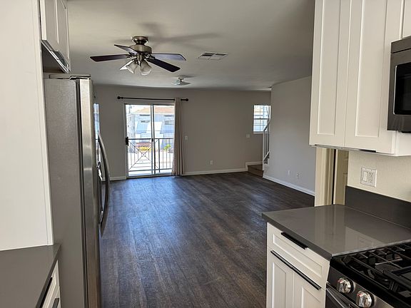 4th image of 5227 Cahuenga Blvd #2