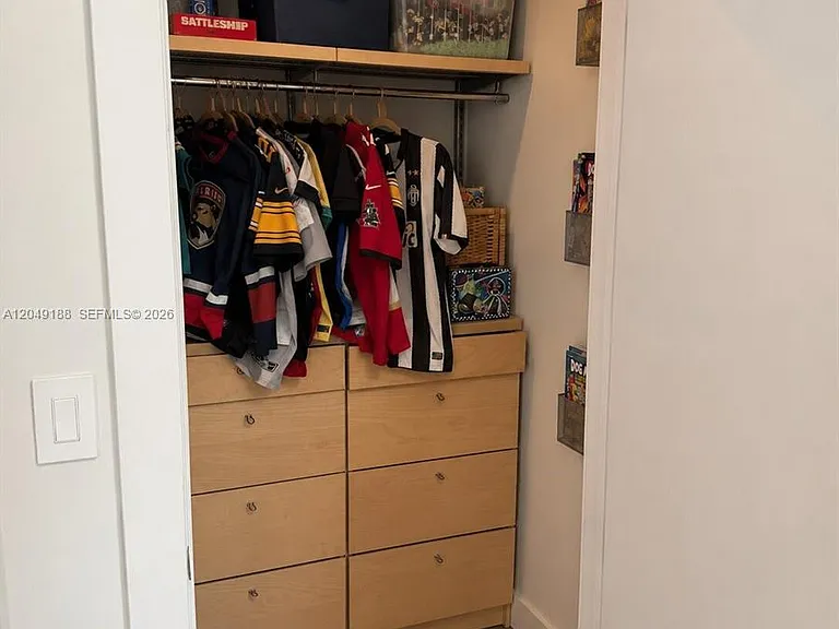 8631 Arboretum Ln — Photo 35