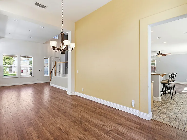 871 Larkspur Ln — Photo 21