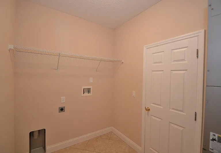 12 Lamar Ln — Photo 24