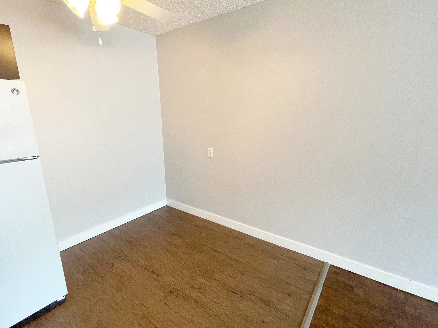 MacDonald Place Apartments — Photo 3