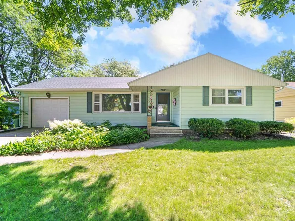 279 LAUREL LANE, Fond Du Lac, WI 54935