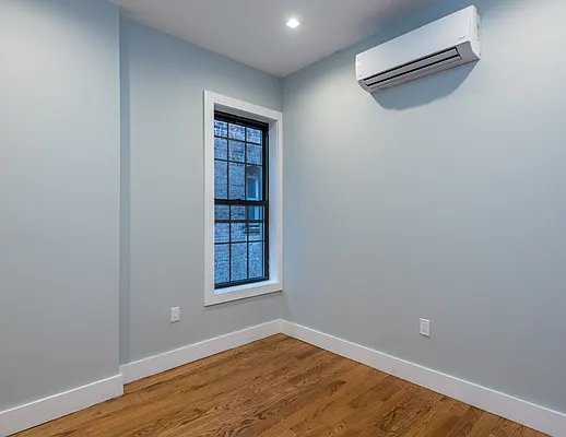 Rented by Nooklyn NYC LLC | media 48