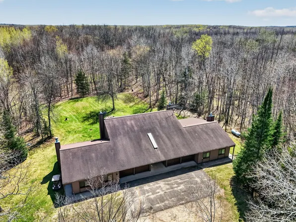 11325 Spicer Rd, Grand Rapids, MN 55744