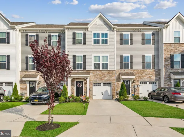63 Kohlmyer Dr, Pennsauken, NJ 08110