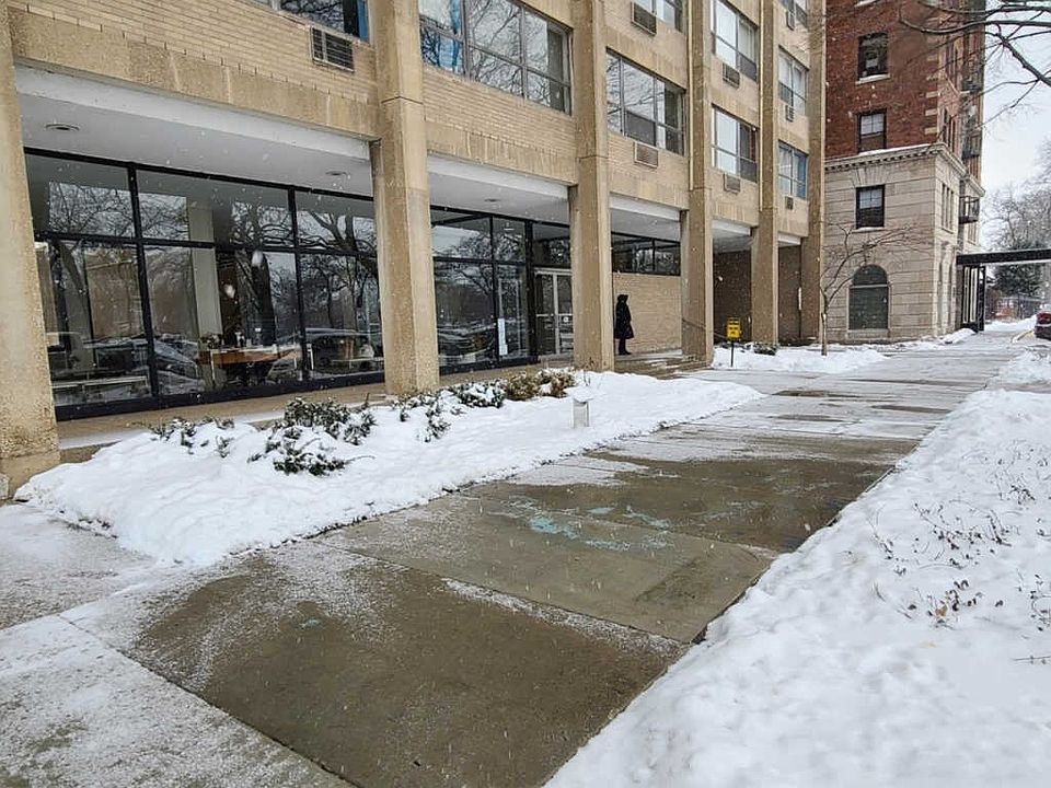 1st image of 5530 S Shore Dr APT 5C