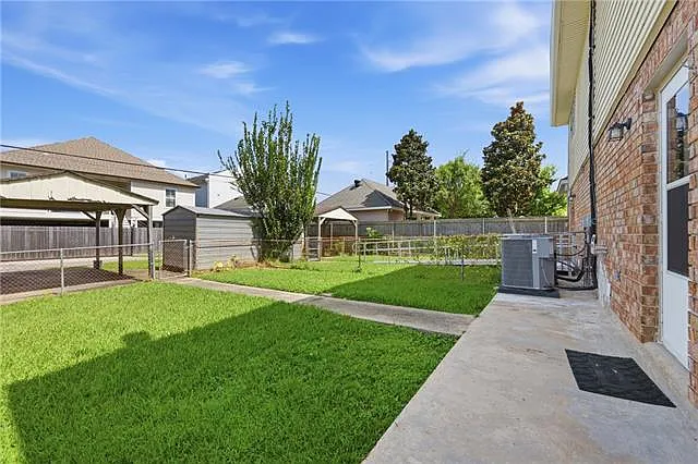 6180 Milne Blvd — Photo 16