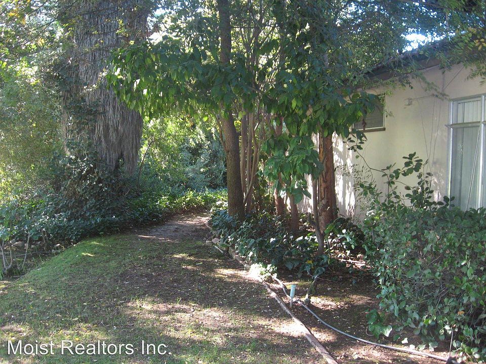 1st image of 506 E Mariposa Dr