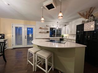 2005 E Hickory St, Greenwood, AR 72936