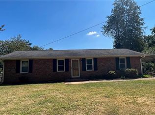 707 Old Stagecoach Rd, Easley, SC 29642