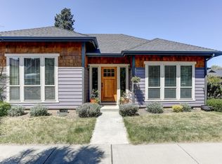 1297 SW Wheeler Pl, Bend, OR 97702