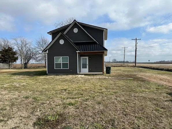 100 Alexander St, Bay, AR 72411