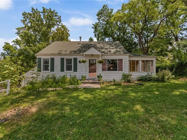 3509 NE Monterey Ave, Kansas City, MO 64117