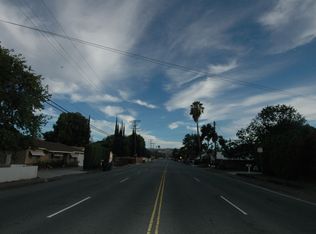 6235 Lindley Ave, Reseda, CA 91335