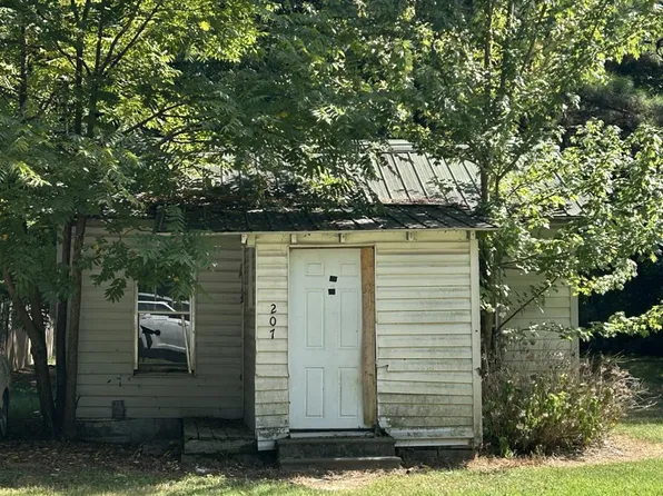 207 Spruce St, Jonesboro, AR 72401