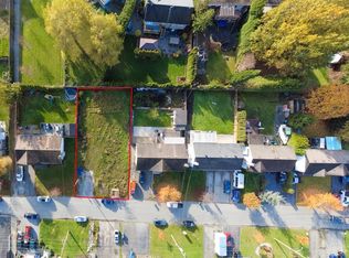 17884 57a Ave, Surrey, BC V3S1J4