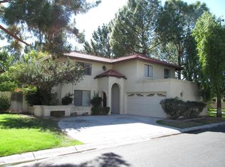 261 E Kroll Dr, Gilbert, AZ 85234