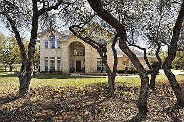 2nd image of 500 Shadywood Ln