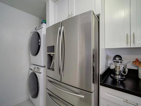 5th image of 4220 Beasley Ct