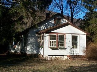 12 Fox Hollow Rd, Shandaken, NY 12480