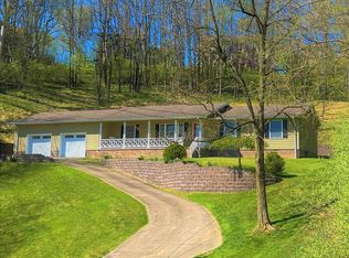 26 Woodbrook Ln, Bridgeport, WV 26330