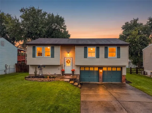 1726 Foote St, Conway, PA 15027