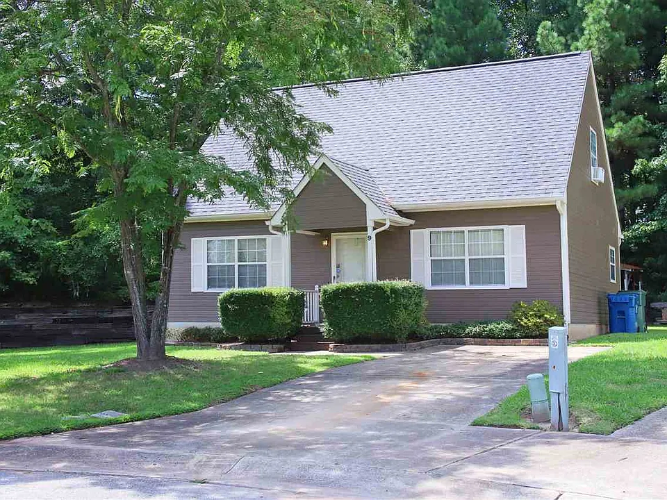 9 Savi Ct