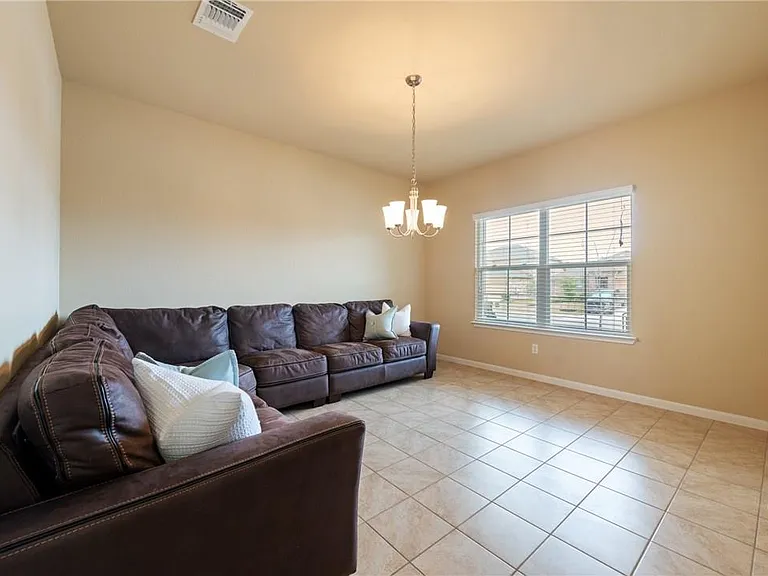 206 Llano River Trl — Photo 6