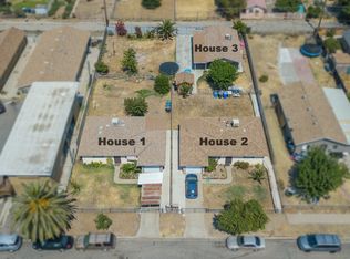 520 L St, Sanger, CA 93657