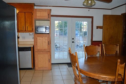 4th image of 1518 Baymeadows Dr