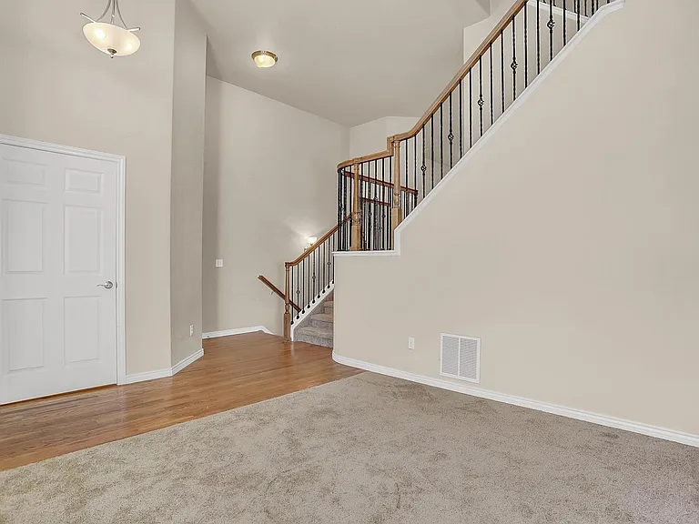 3311 Gladstone Creek Point — Photo 5