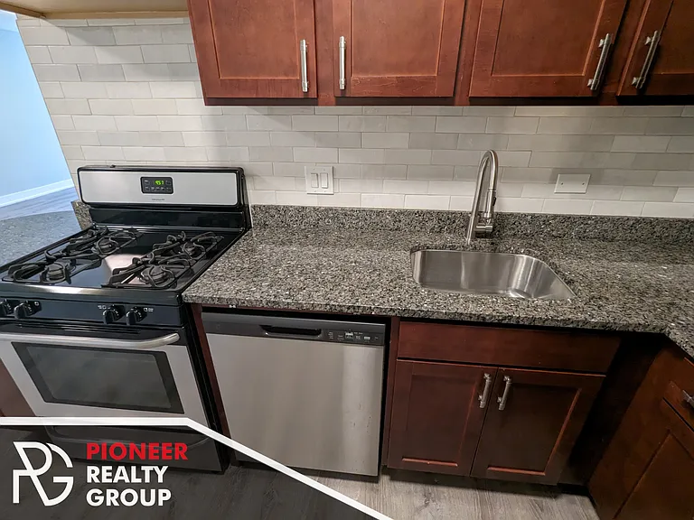455 W Barry Ave #445-514 — Photo 15