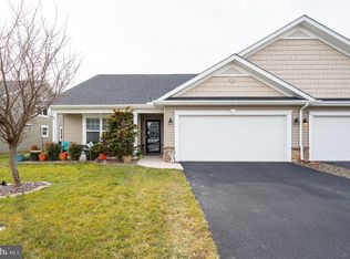 35 Saffron Ter, Falling Waters, WV 25419