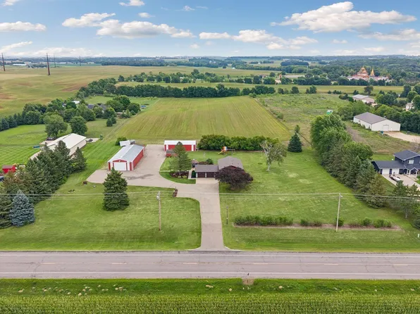 21560 Blaine Ave, Farmington, MN 55024