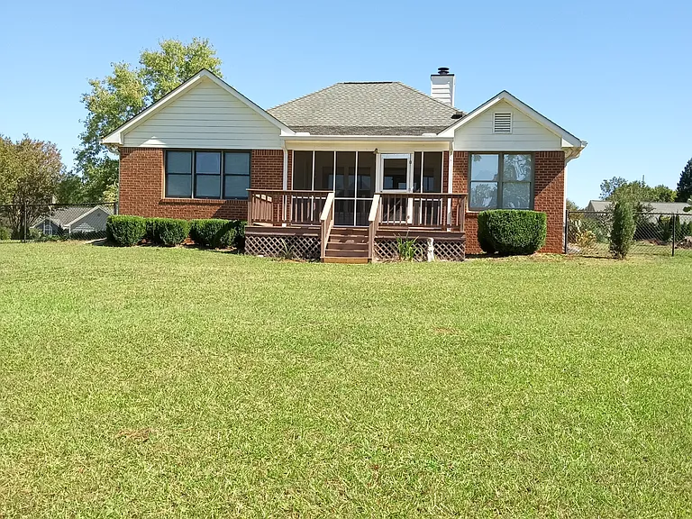 1281 Katie Ln — Photo 17