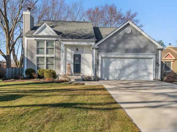 3266 Salem Ct, Aurora, IL 60504