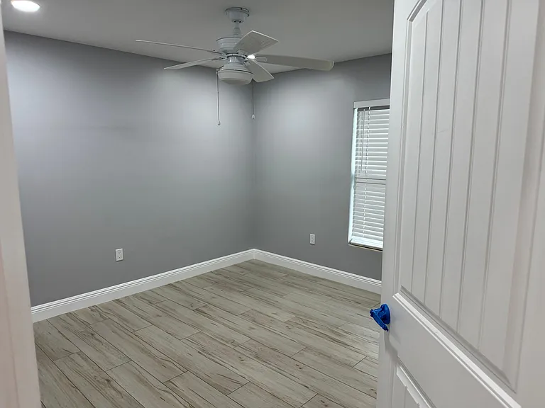 152 Swain Blvd — Photo 16