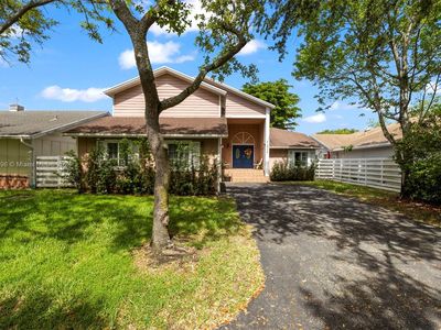 15036 SW 142nd Ct, Miami, FL, 33186