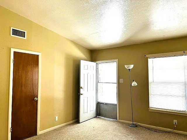 902 N Missouri St #A — Photo 2