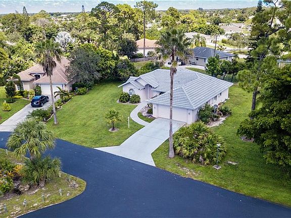 4th image of 26872 Spanish Gardens Dr