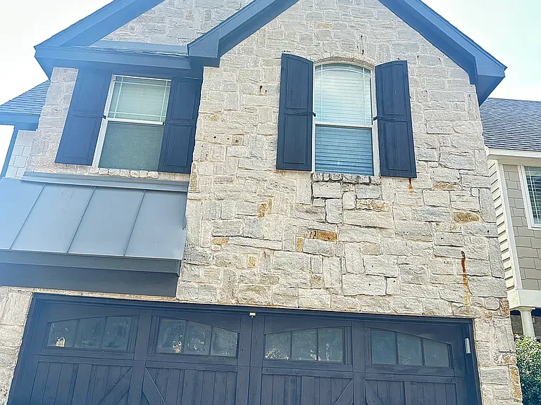 Mobley Way — Photo 33