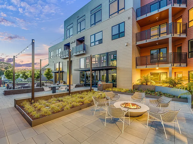 Maxwell Sunnyvale — Photo 35
