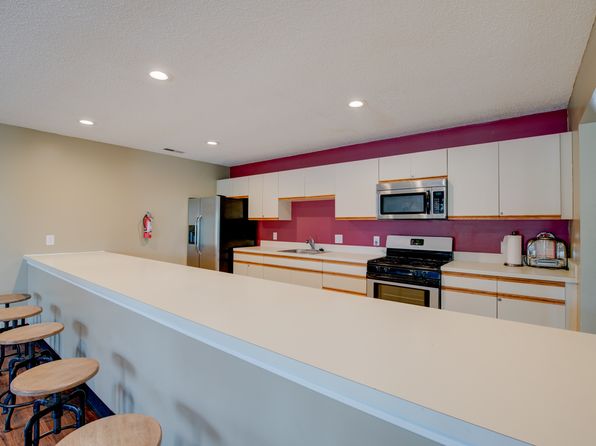 4020 County Farm Rd #53136