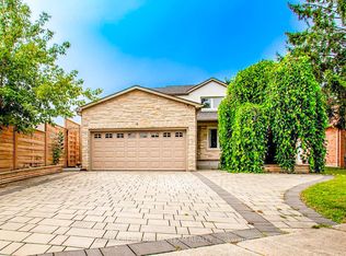 4 Gilmour Dr, Ajax, ON L1S5J9