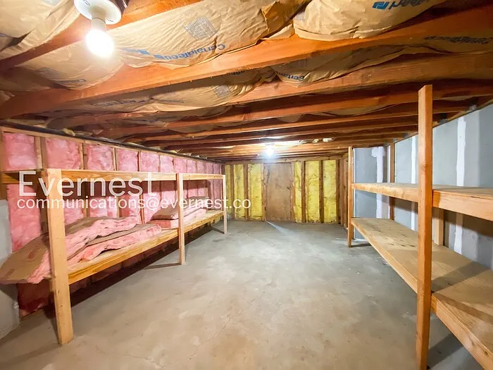1104 E Pineview St — Photo 25