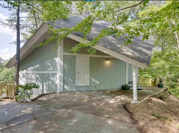 3233 Lake Road Cir, Gainesville, GA 30501